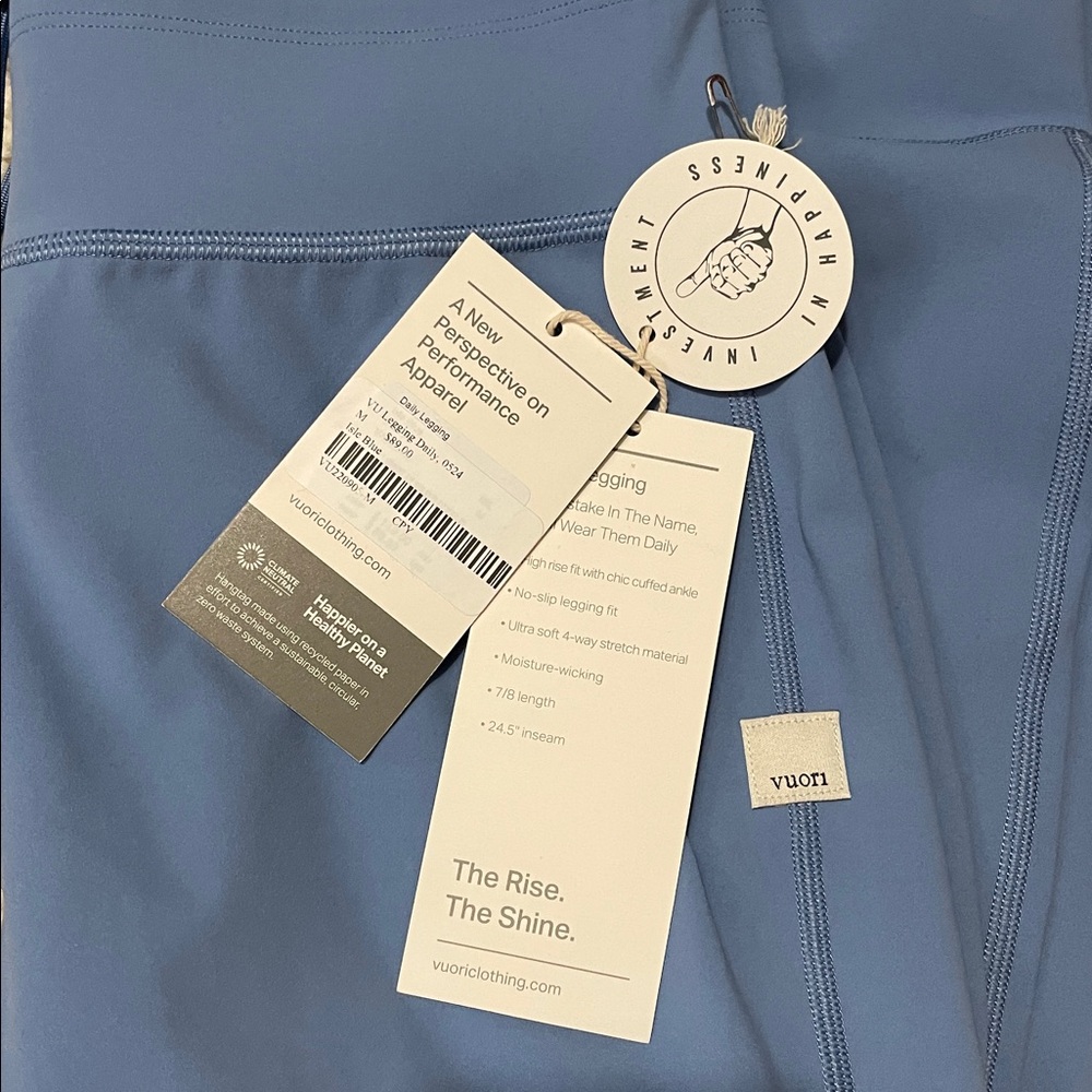 NWT Vuori Daily Leggings Isle Blue Size M - Picture 9 of 10